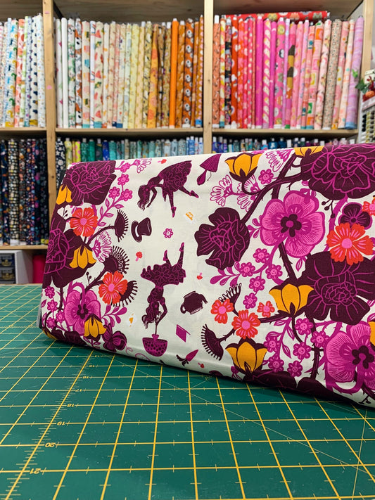 Cotone Americano Hello Alice Rabbit Hole Damask Floral Shell