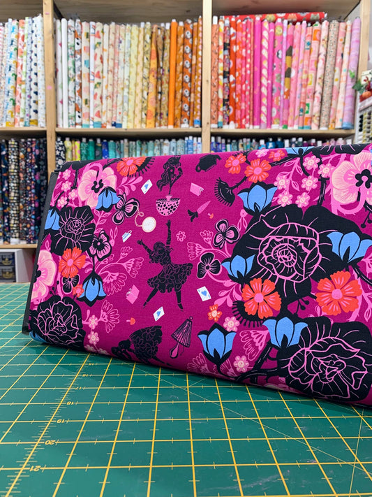 Cotone Americano Hello Alice Rabbit Hole Damask Floral Berry