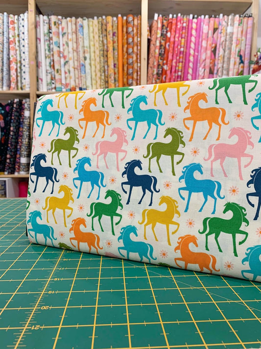 Cotone Americano Carousel Natural Fancy Horses