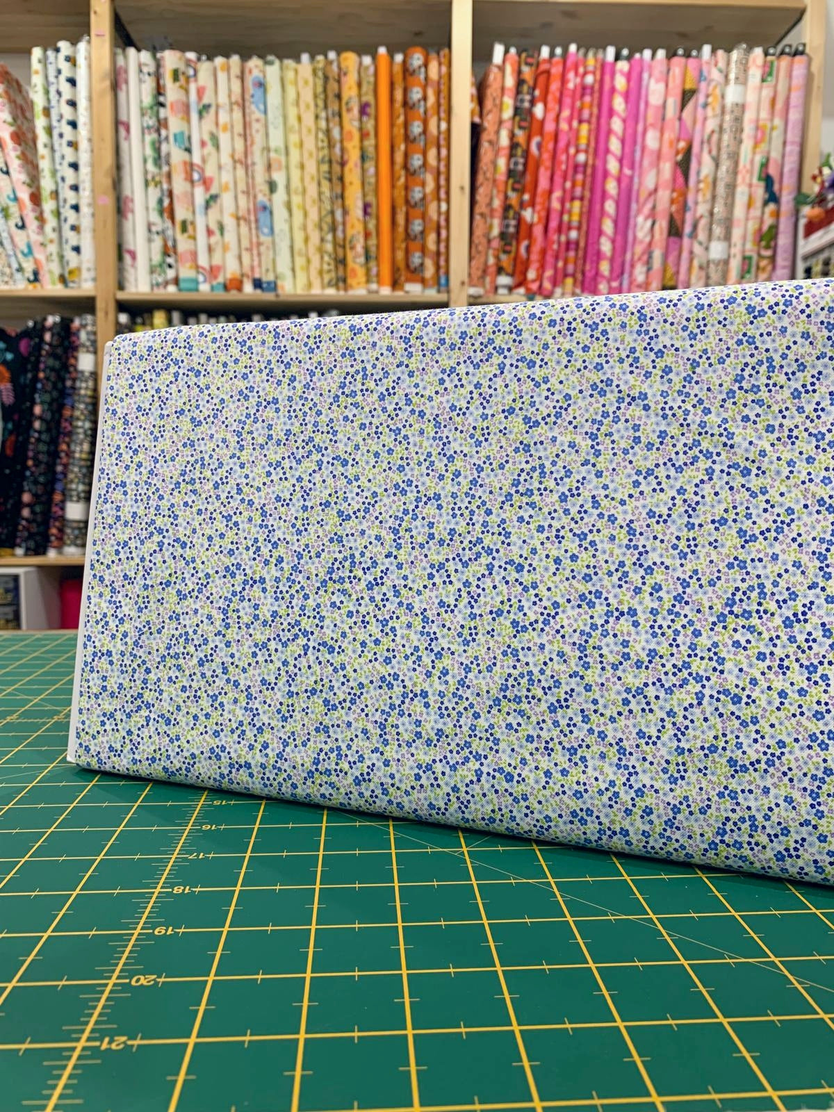 Cotone Americano Ditzy Blue