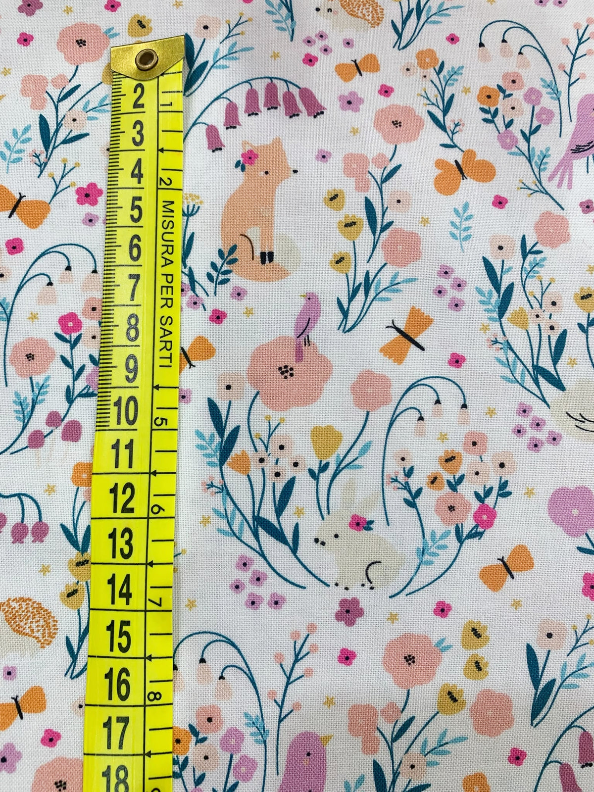 Cotone Americano Spring Meadow Fox Garden - Piccole Volpi Con Fiori e Farfalle