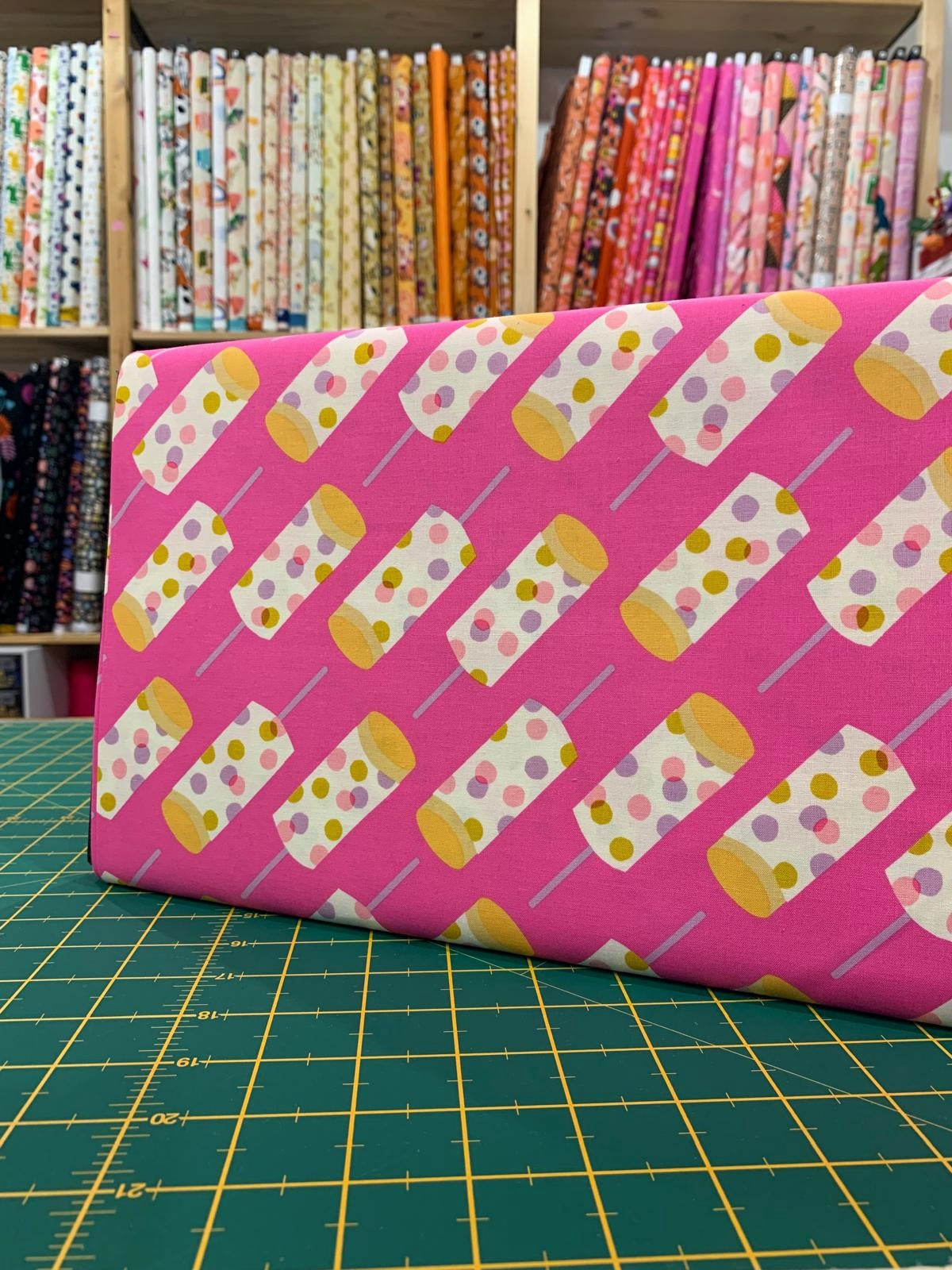 Cotone Americano Sugar Cone Push Pops Lipstick