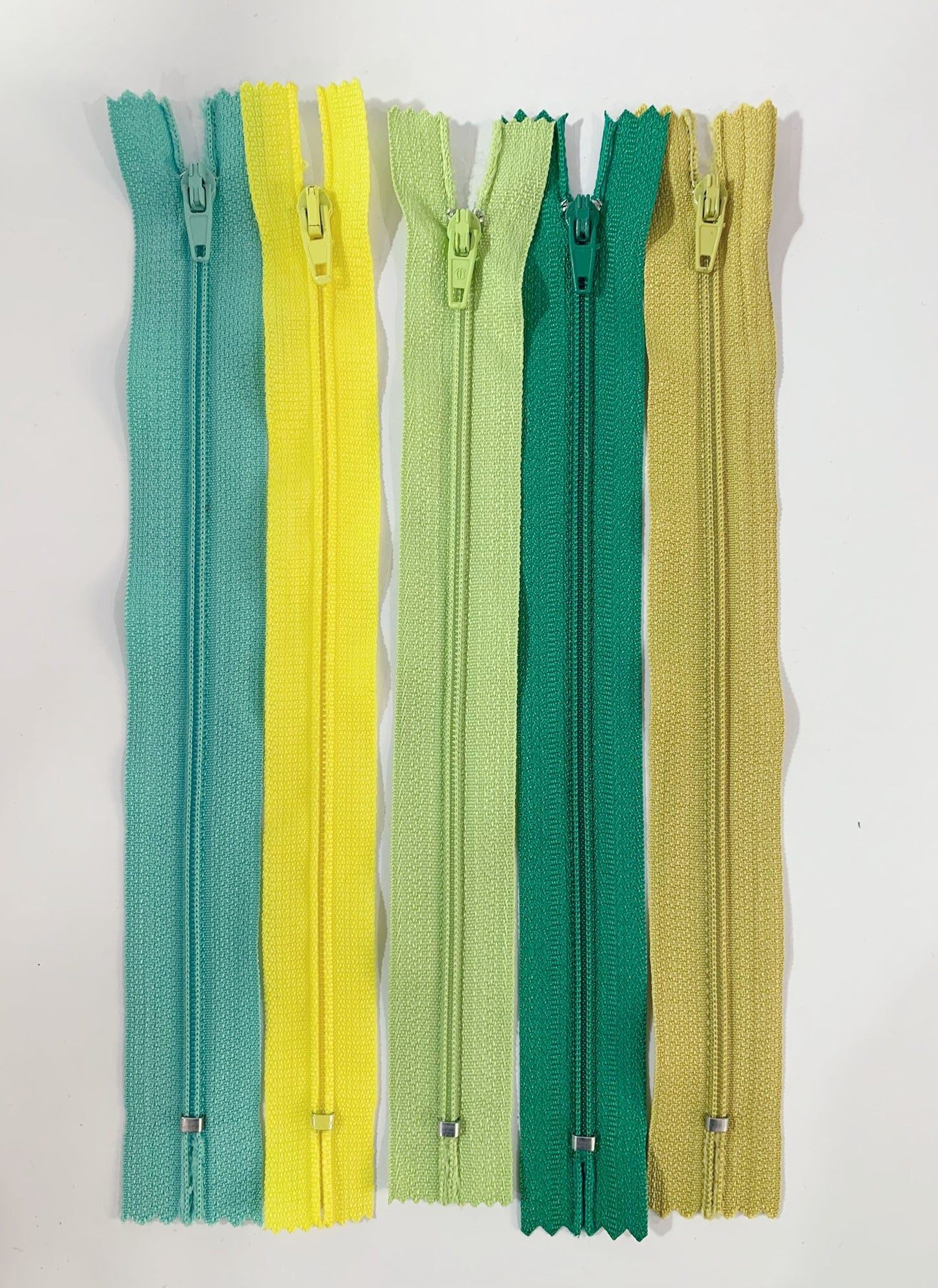 Set Cernierine Colori Assortiti Cm 20