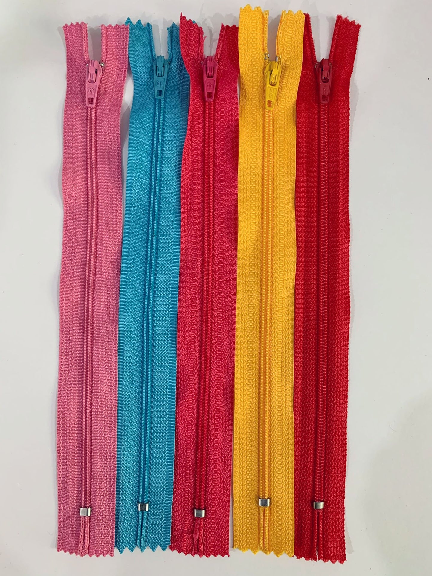 Set Cernierine Colori Assortiti Cm 20